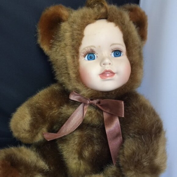 Ashley Belle Teddy Bear w/Porcelain Doll Face - Picture 1 of 6